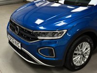 USED 2022 22 VOLKSWAGEN T-ROC 1.0 TSI Life SUV 5dr Petrol Manual Euro 6 (s/s) (110 ps) 