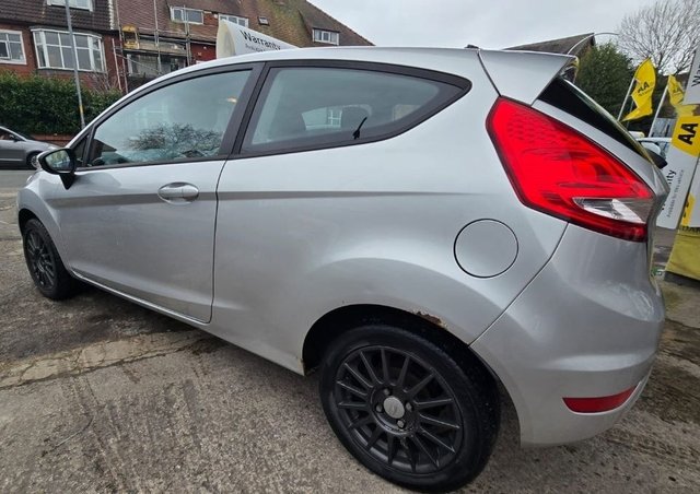 2009 FORD FIESTA 1.25 Edge Hatchback 3dr Petrol Manual (127 g/km, 59 bhp) - Photo 11