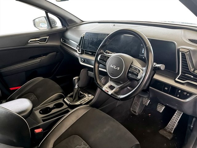 View our KIA SPORTAGE