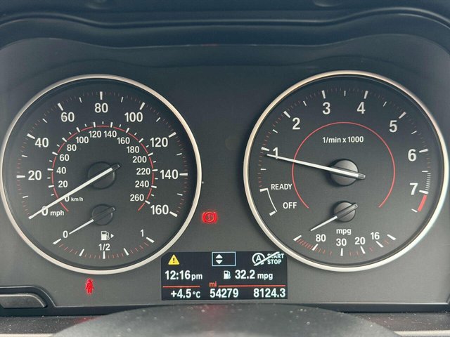 2016 BMW 1 Series - Photo 8