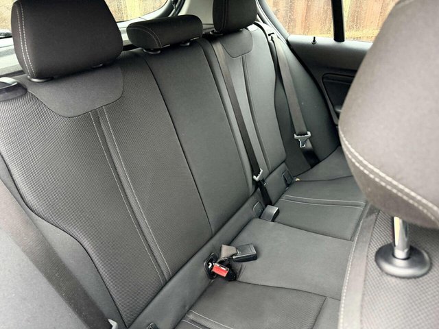 2016 BMW 1 Series - Photo 10