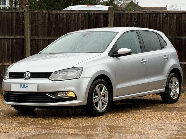 2017 Volkswagen Polo - Photo 2