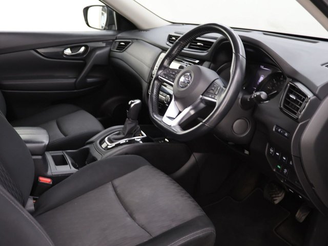 2019 Nissan X-Trail 1.3L N-Connecta 5dr - Photo 12