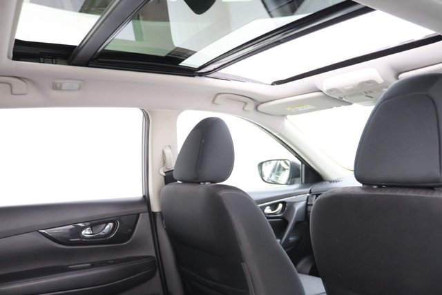 2019 Nissan X-Trail 1.3L N-Connecta 5dr - Photo 2