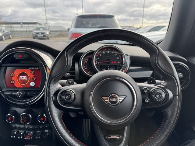 2019 MINI HATCH - Photo 12