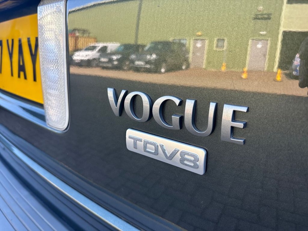 USED 2007 57 LAND ROVER RANGE ROVER 3.6 TD V8 Vogue Station Wagon 5dr Diesel Automatic (299 g/km, 272 bhp) 2 OWNER|CLEAR GLASS EXAMPLE