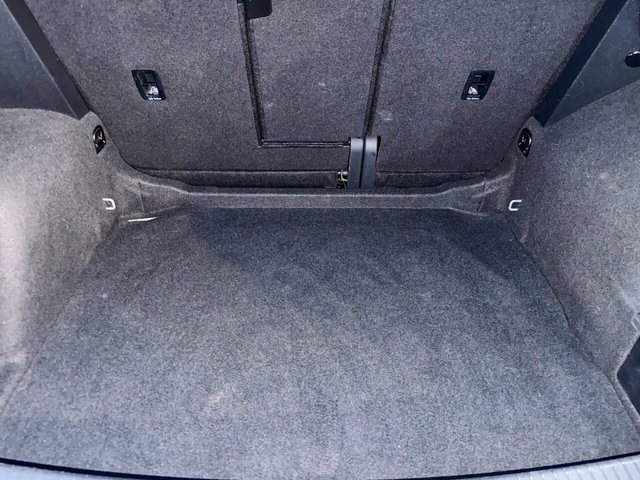 2022 VOLKSWAGEN TIGUAN 2022 2.0 TDI R-Line SUV 5dr Diesel DSG Euro 6 (s/s) (150 ps) - Photo 12