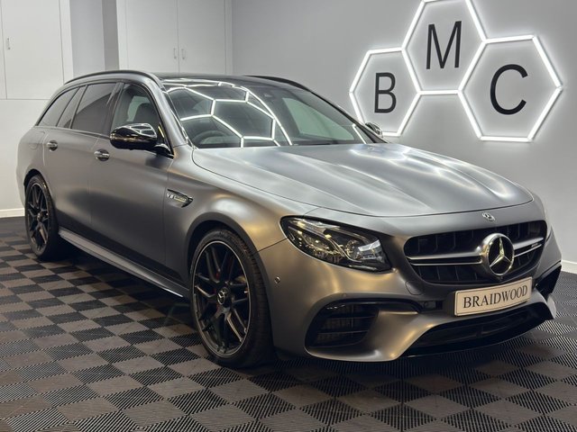 2017 E CLASS 2017 4.0 E63 V8 BITURBO AMG S EDITION 1 ESTATE 5DR PETROL... photo