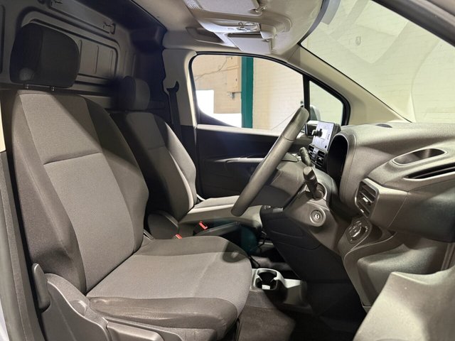 2020 VAUXHALL COMBO - Photo 6