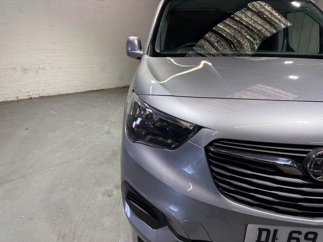 2020 VAUXHALL COMBO - Photo 9