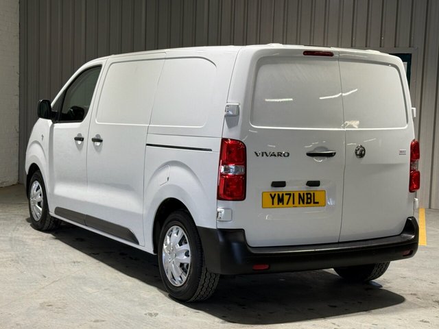 2022 VAUXHALL VIVARO - Photo 2