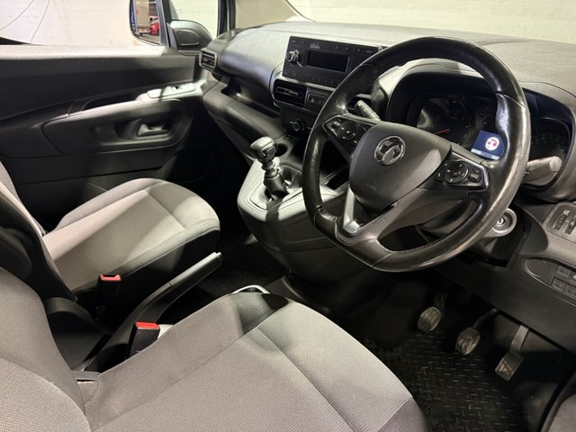 2022 VAUXHALL COMBO - Photo 3