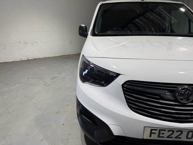 2022 VAUXHALL COMBO - Photo 9