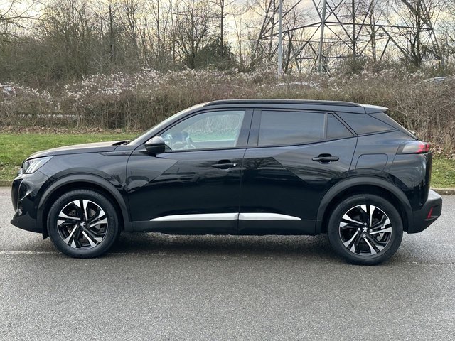 2021 PEUGEOT E-2008 - Photo 2