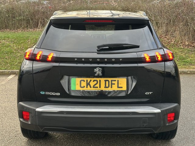 2021 PEUGEOT E-2008 - Photo 4