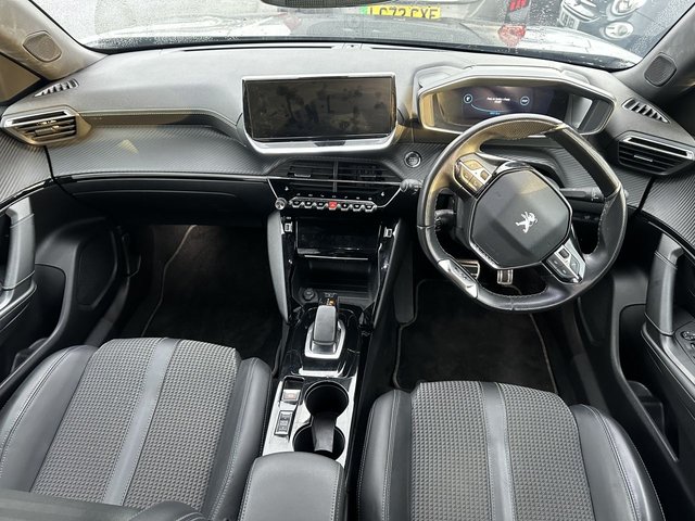 2021 PEUGEOT E-2008 - Photo 9