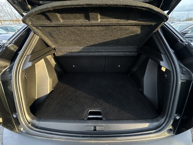 2021 PEUGEOT E-2008 - Photo 11