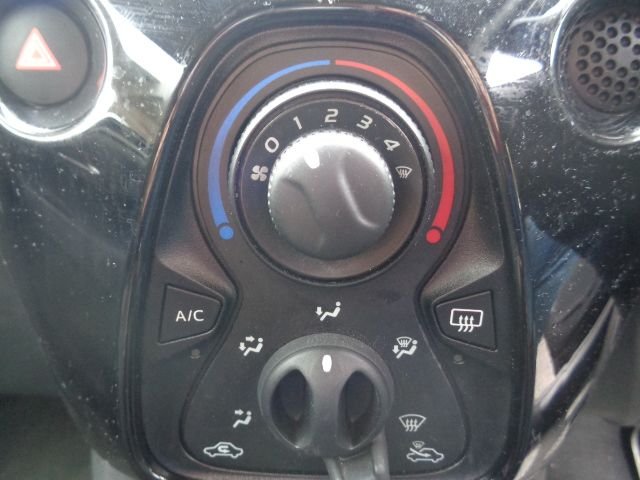 2021 CITROEN C1 1.0 VTi Shine Hatchback 5dr Petrol Manual Euro 6 (s/s) (72 ps) - Photo 11