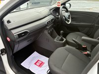 USED 2022 22 DACIA SANDERO 1.0 TCe Essential Hatchback 5dr Bi Fuel Manual Euro 6 (s/s) (100 ps) 1 OWNER FROM NEW* 2 STAMP DACIA SERVICE HISTORY* LPG BI FUEL* CRUISE CONTROL* ECO MODE* 6 SPEED* AUTO START / STOP* AIR CON* REMOTE CENTRAL LOCKING WITH 2 KEYS* AUTOMATIC LIGHTS