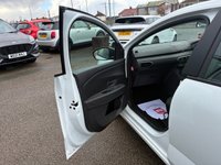 USED 2022 22 DACIA SANDERO 1.0 TCe Essential Hatchback 5dr Bi Fuel Manual Euro 6 (s/s) (100 ps) 1 OWNER FROM NEW* 2 STAMP DACIA SERVICE HISTORY* LPG BI FUEL* CRUISE CONTROL* ECO MODE* 6 SPEED* AUTO START / STOP* AIR CON* REMOTE CENTRAL LOCKING WITH 2 KEYS* AUTOMATIC LIGHTS