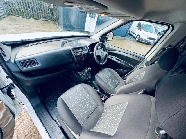 View our VAUXHALL COMBO