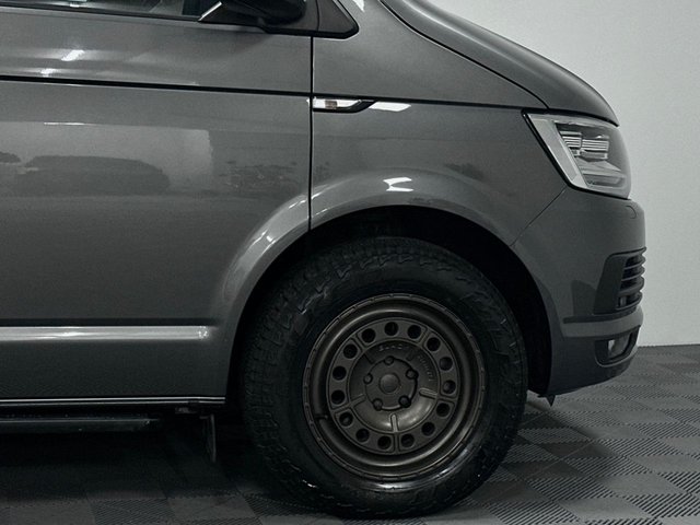 2019 Volkswagen Transporter 2L Highline 5dr - Photo 10