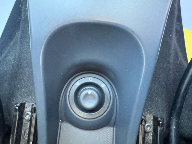 2017 DACIA DUSTER 2017 1.2 TCe Prestige SUV 5dr Petrol Manual Euro 6 (s/s) (125 ps) - Photo 11