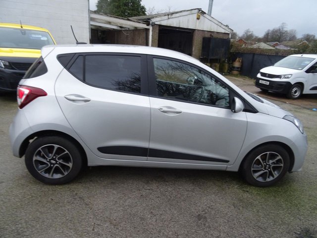 2019 Hyundai I10 1L Premium 5dr - Photo 10