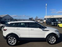 USED 2018 68 LAND ROVER RANGE ROVER EVOQUE 2.0 eD4 SE Tech SUV 5dr Diesel Manual FWD Euro 6 (s/s) (150 ps) AN ABSOLUTELY STUNNING ADDITION TO OUR HUGE EVOQUE SELECTION FINISHED IN HUGELY POPULAR WHITE PAINT+4 WHEEL DRIVE+JUST 1 OWNER FROM NEW+SERVICE HISTORY+DIESEL+ULEZ COMPLIANT+FULL LEATHER INTERIOR+SATELLITE NAVIGATION+PARK ASSIST+CLIMATE CONTROL+18 INCH ALLOY WHEELS+CALL NOW TO SPEAK WITH OUR EXPERIENCED SALES TEAM+READY TO DRIVE AWAY TODAY!!!!!!!!!