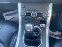 USED 2018 68 LAND ROVER RANGE ROVER EVOQUE 2.0 eD4 SE Tech SUV 5dr Diesel Manual FWD Euro 6 (s/s) (150 ps) AN ABSOLUTELY STUNNING ADDITION TO OUR HUGE EVOQUE SELECTION FINISHED IN HUGELY POPULAR WHITE PAINT+4 WHEEL DRIVE+JUST 1 OWNER FROM NEW+SERVICE HISTORY+DIESEL+ULEZ COMPLIANT+FULL LEATHER INTERIOR+SATELLITE NAVIGATION+PARK ASSIST+CLIMATE CONTROL+18 INCH ALLOY WHEELS+CALL NOW TO SPEAK WITH OUR EXPERIENCED SALES TEAM+READY TO DRIVE AWAY TODAY!!!!!!!!!