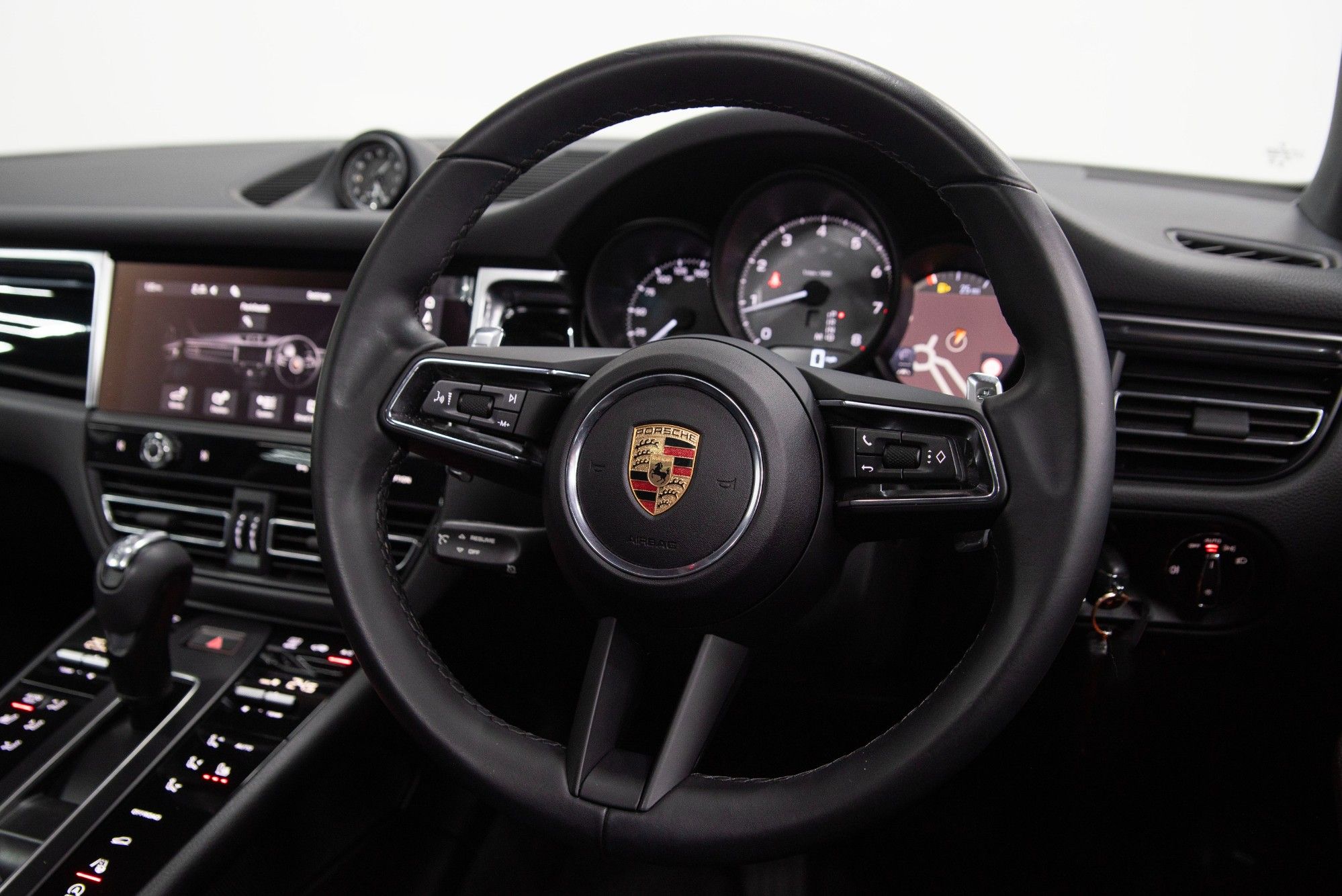 USED 2024 24 PORSCHE MACAN 2.9T V6 S  