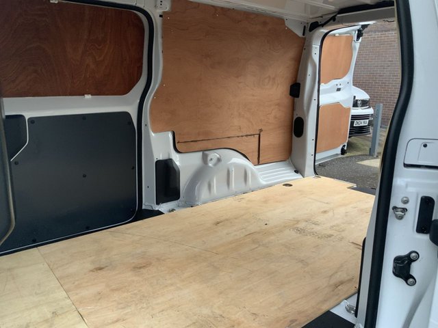 2022 Vauxhall Vivaro 1.5L Dynamic 6dr - Photo 12