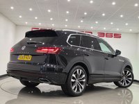 USED 2019 69 VOLKSWAGEN TOUAREG 3.0 TDI V6 R-Line Tech SUV 5dr Diesel Tiptronic 4Motion Euro 6 (s/s) (286 ps) 
