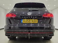 USED 2019 69 VOLKSWAGEN TOUAREG 3.0 TDI V6 R-Line Tech SUV 5dr Diesel Tiptronic 4Motion Euro 6 (s/s) (286 ps) 