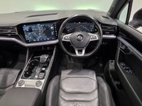 USED 2019 69 VOLKSWAGEN TOUAREG 3.0 TDI V6 R-Line Tech SUV 5dr Diesel Tiptronic 4Motion Euro 6 (s/s) (286 ps) 