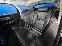 USED 2019 19 JAGUAR XF 2.0i Portfolio GPF Sportbrake 5dr Petrol Auto Euro 6 (s/s) (250 ps) 