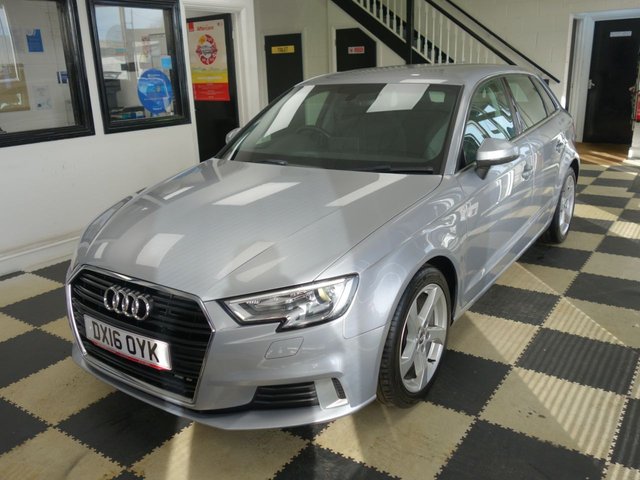 2016 AUDI A3 - Photo 10