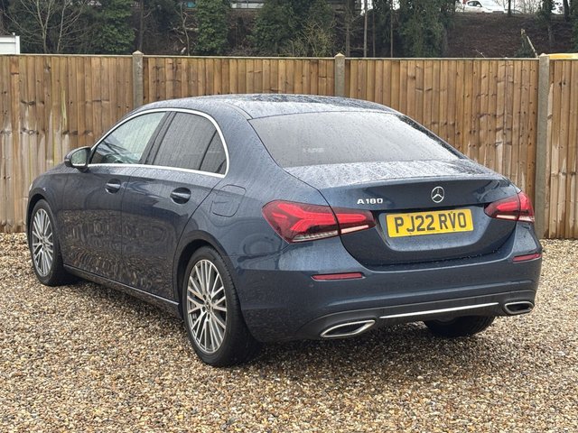 2022 Mercedes-Benz A-CLASS - Photo 3
