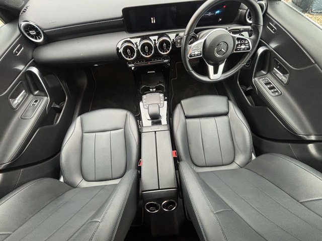 2022 Mercedes-Benz A-CLASS - Photo 9