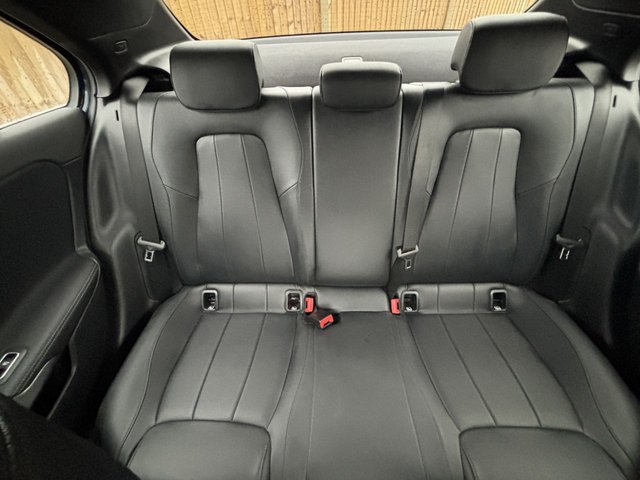 2022 Mercedes-Benz A-CLASS - Photo 11