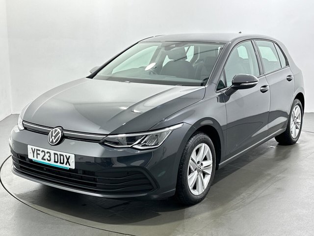 2023 Volkswagen Golf - Photo 4