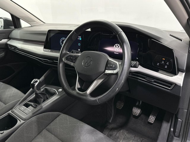 2023 Volkswagen Golf - Photo 10