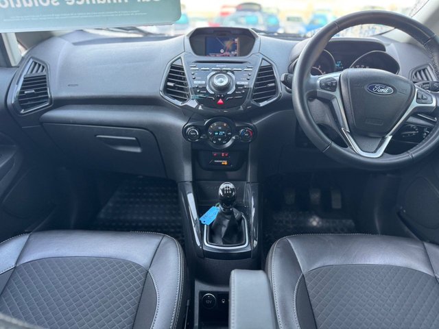 2017 Ford Ecosport 1L Titanium 5dr - Photo 2