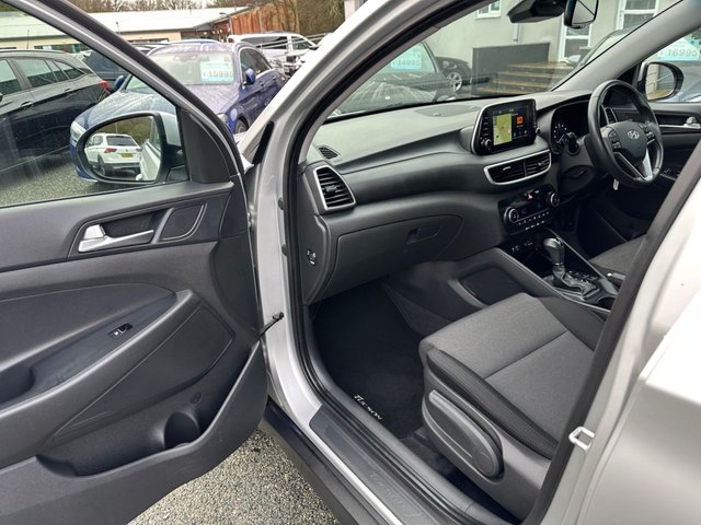 2019 HYUNDAI TUCSON 1.6 T-GDi SE Nav SUV 5dr Petrol DCT Euro 6 (s/s) (177 ps) - Photo 12