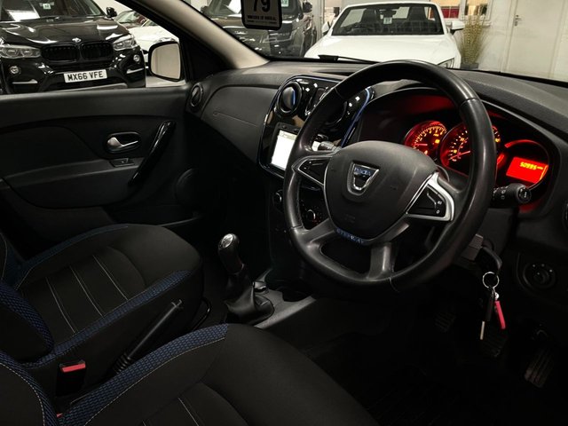 View our DACIA SANDERO STEPWAY