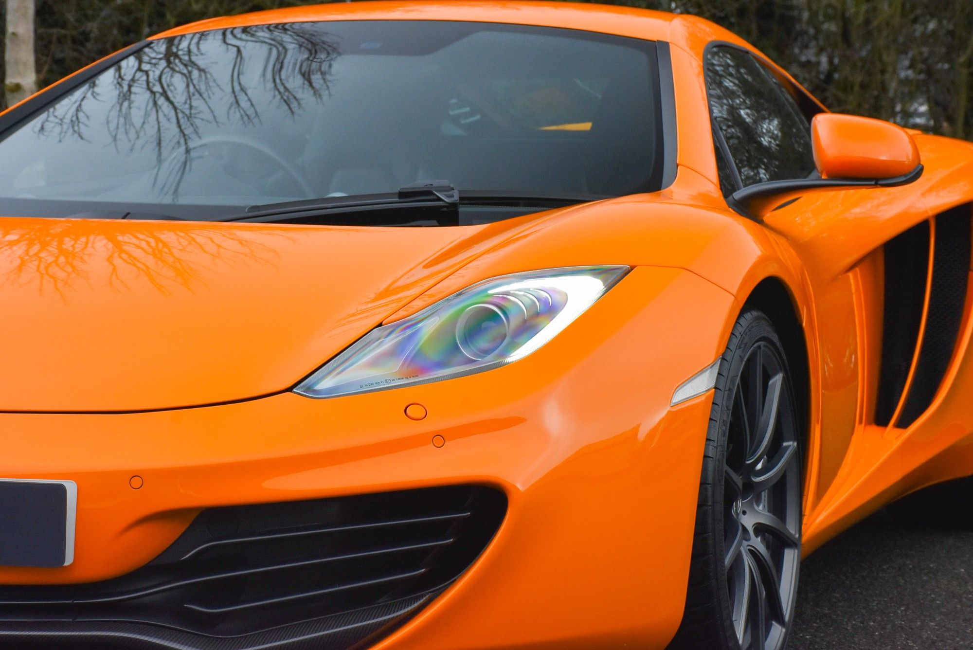 USED 2012 12 MCLAREN 12C 3.8T V8 SSG Euro 5 2dr 
