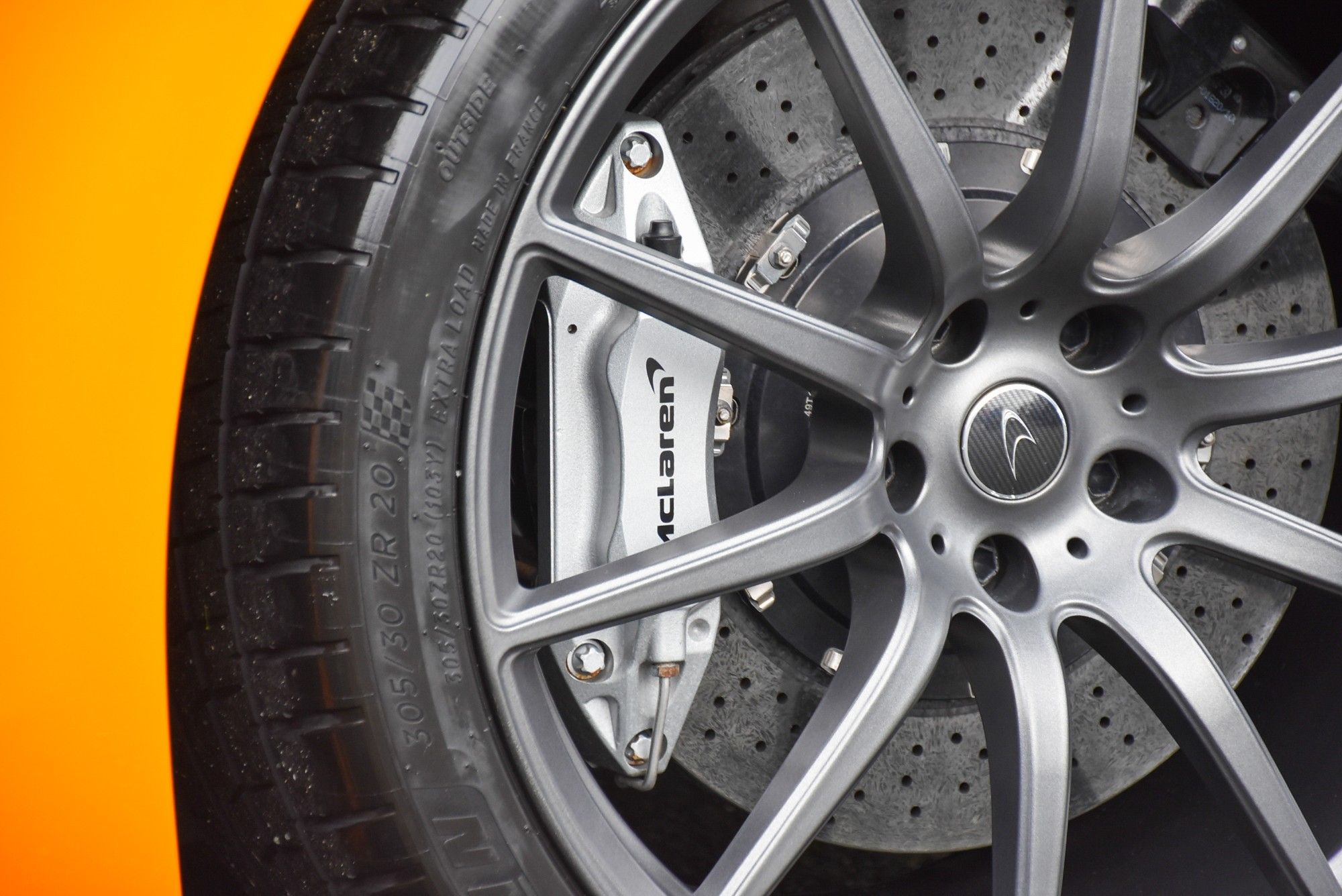 USED 2012 12 MCLAREN 12C 3.8T V8 SSG Euro 5 2dr 