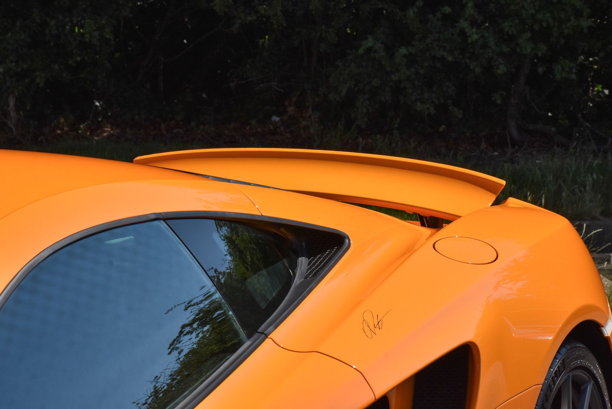 USED 2012 12 MCLAREN 12C 3.8T V8 SSG Euro 5 2dr 