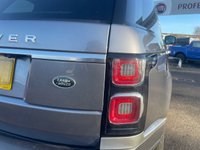 USED 2020 70 LAND ROVER RANGE ROVER 3.0 SD V6 Westminster SUV 5dr Diesel Auto 4WD Euro 6 (s/s) (275 ps) A REALLY BEAUTIFUL EXAMPLE, JUST ARRIVED ON SITE+4 WHEEL DRIVE+ONLY 1 FORMER KEEPER+SERVICE HISTORY+DIESEL+AUTOMATIC+PRIVACY GLASS+FULL LEATHER INTERIOR+FULL PANORAMIC GLASS ROOF+SATELLITE NAVIGATION+PARK ASSIST+CLIMATE CONTROL+21 INCH ALLOY WHEELS+COST NEW &pound;84125 MAKING THIS USED VEHICLE OUTSTANDING VALUE AT OUR LOW PRICE+AN ABSOLUTE BEAUTY THATS NOT TO BE MISSED+CALL NOW TO SECURE A VIEWING AND FOR FULL SPECIFICATION!!!!!!!!!!!!!!!!!!!!!!!!!!!!!!!!!
