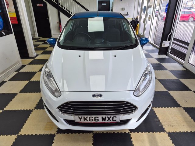 2017 FORD FIESTA - Photo 6